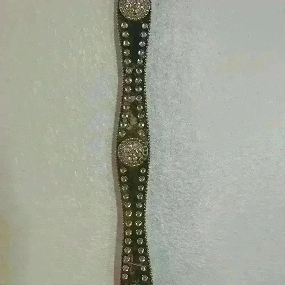 Blazin Roxx Studded Belt - Picture 2 of 8